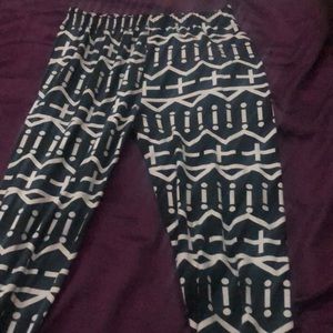 Pattern leggings